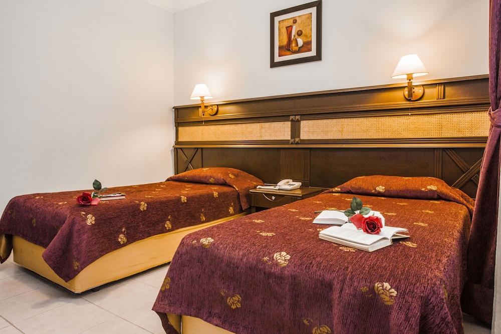 Kleopatra Aydin Hotel Alanya Bagian luar foto