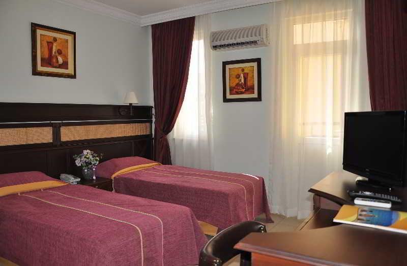 Kleopatra Aydin Hotel Alanya Bagian luar foto